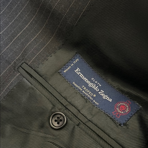 Ermenegildo Zegna Men's Black tan Pinstripe wool Blazer 44R - Picture 6 of 9